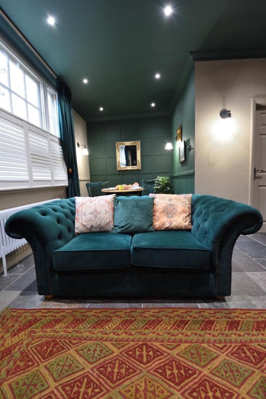 Samuels' A Duplex Apartment By Spires Accommodation In Lichfield City Centre 외부 사진